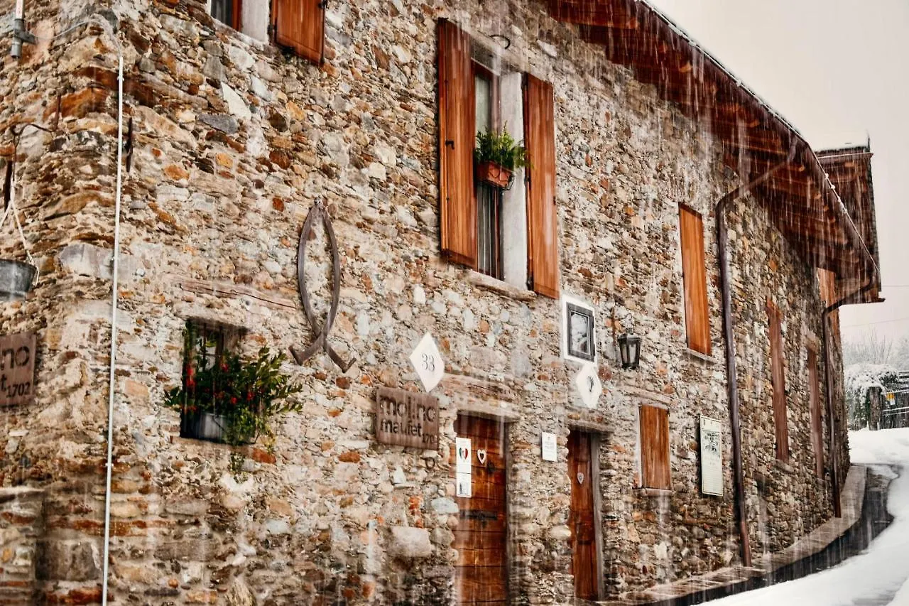 Il Granaio - Ancient Molino Maufet Watermill On Lake Como - Garden View Colico